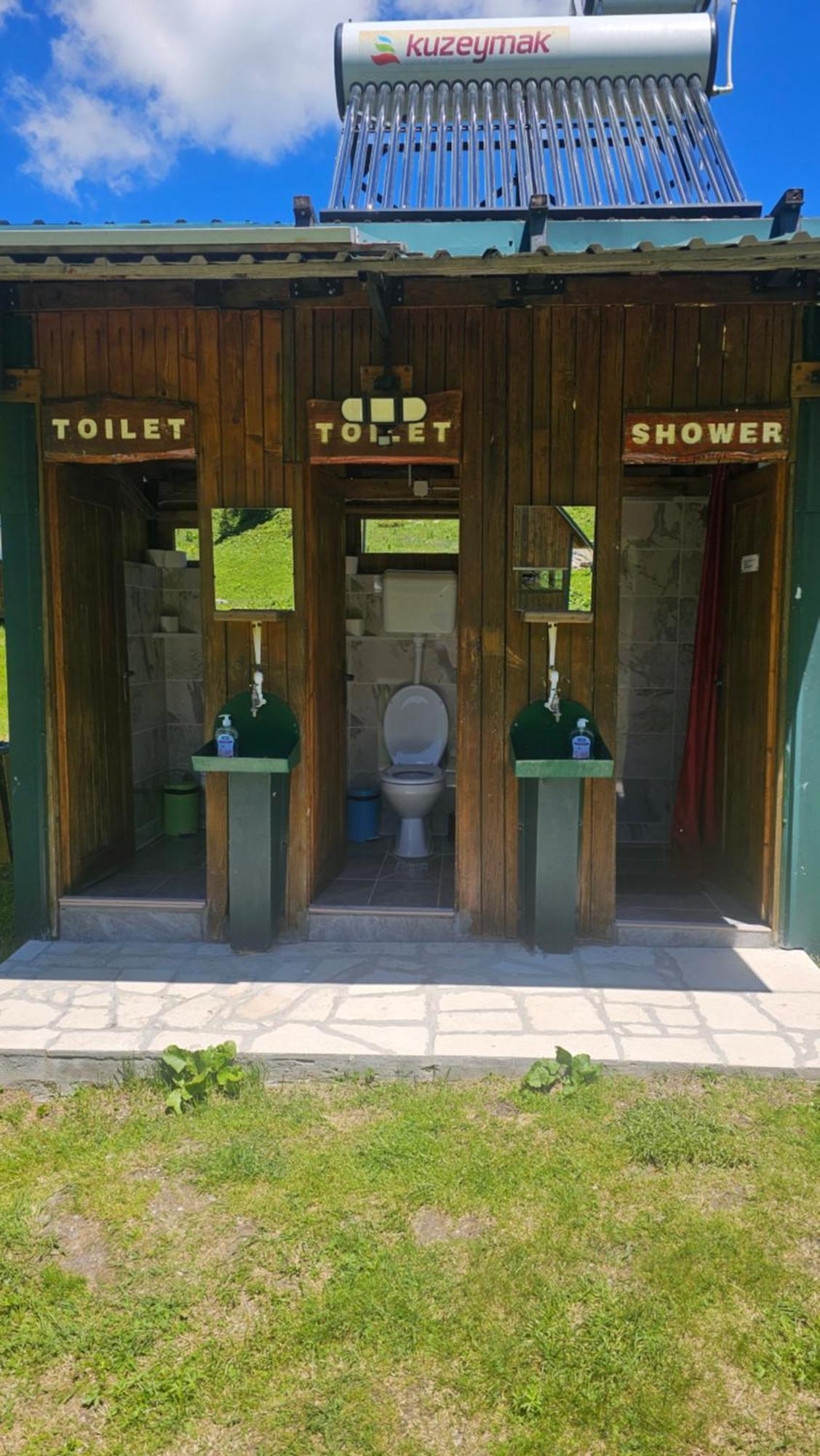 Kamp Janketic Guest House Kolasin Bagian luar foto