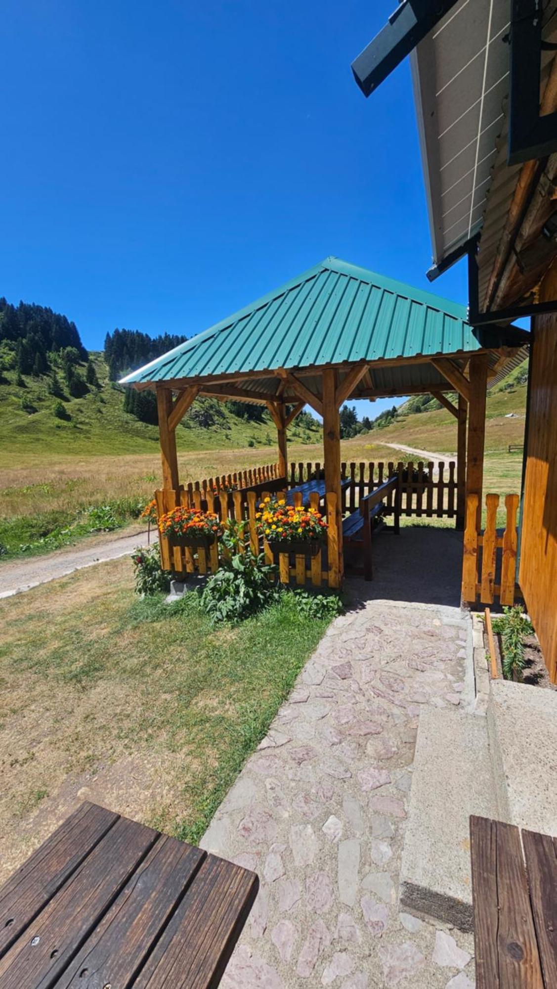 Kamp Janketic Guest House Kolasin Bagian luar foto