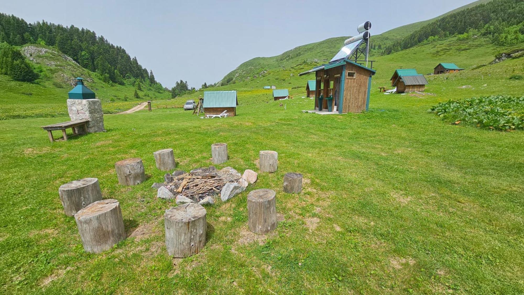 Kamp Janketic Guest House Kolasin Bagian luar foto
